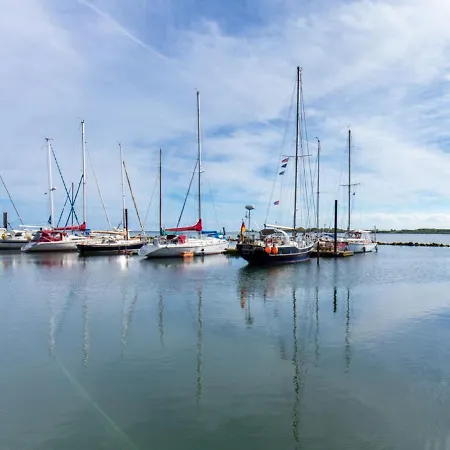 Prázdninový dům Kaddis Sunshine - Stern Hausboot