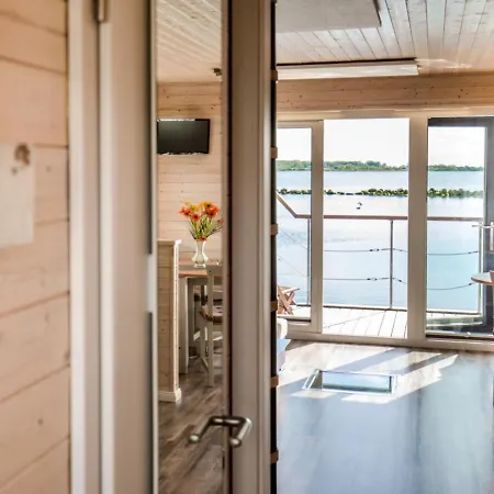 Kaddis Sunshine - Stern Hausboot *